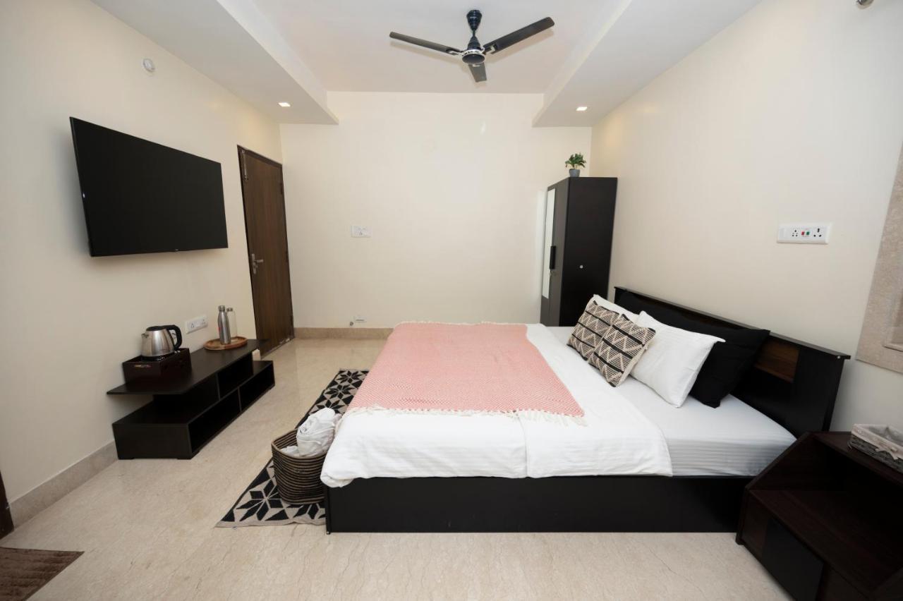 Lakeside Suites Calcutta Eksteriør billede