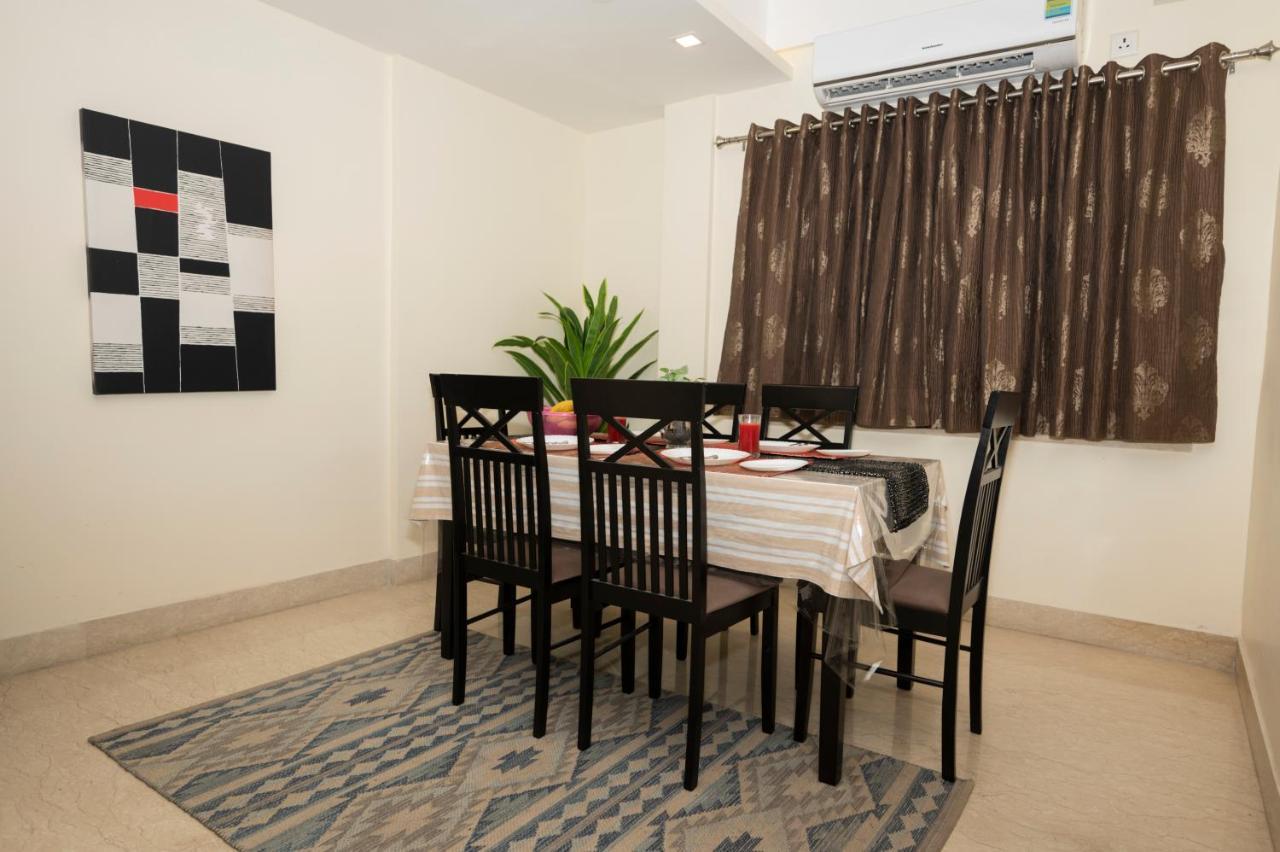 Lakeside Suites Calcutta Eksteriør billede
