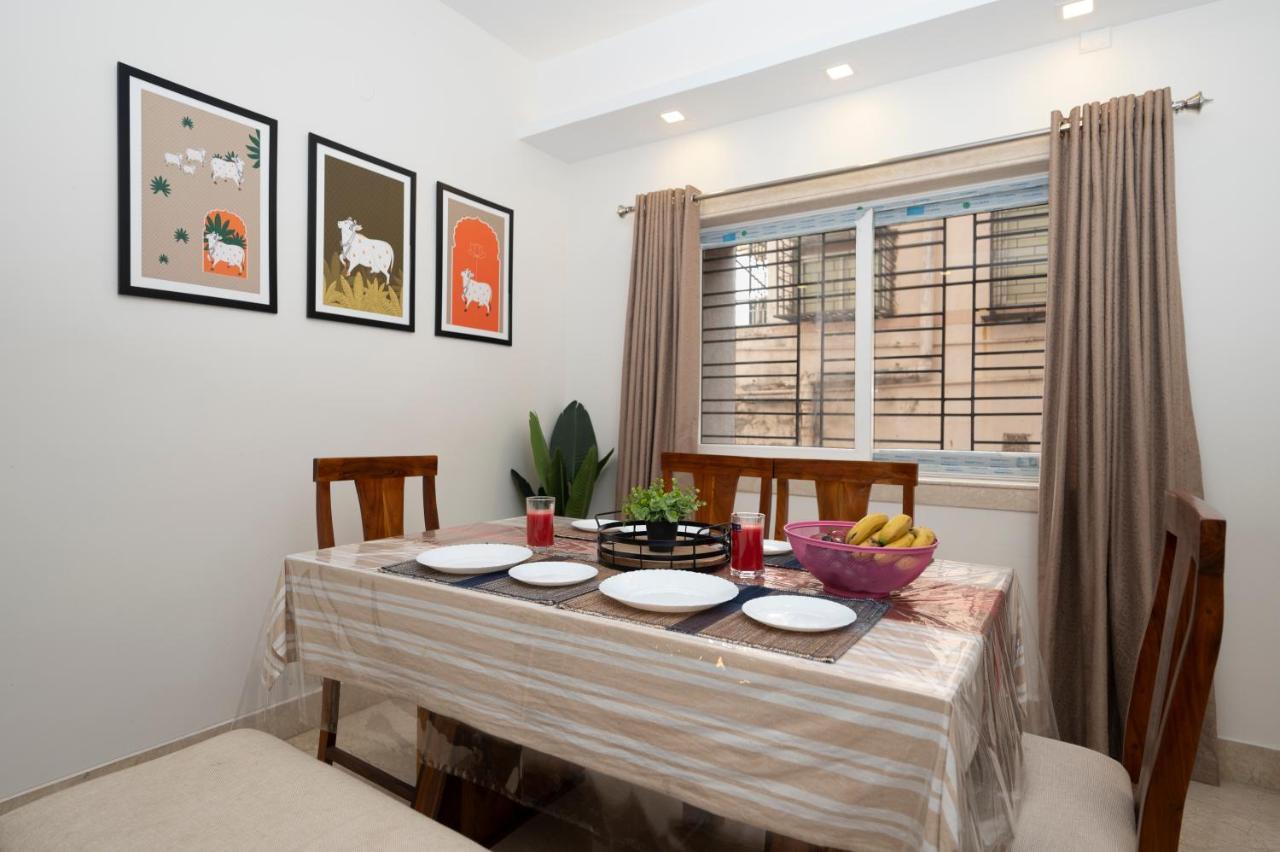 Lakeside Suites Calcutta Eksteriør billede